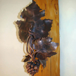 A wall forged lamp - The vine with grapes 