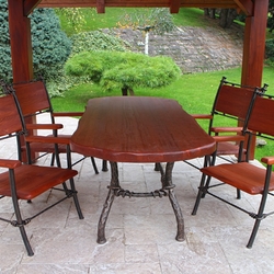 Masívne záhradné sedenie - pevný ručne kovaný stôl so stoličkami - pohodlné kvalitné sedenie