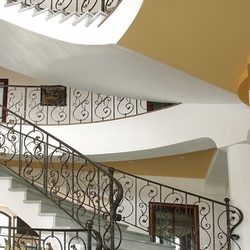 Exclusive multi-storey helical railing 