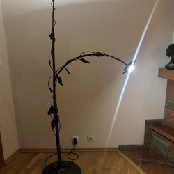 Luxusné stojanové svietidlo Slnečnica - originálna kovaná lampa
