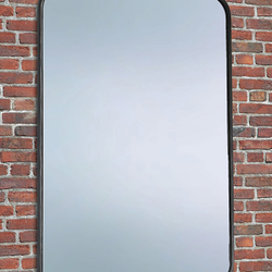 Jednoduché zrkadlo s kovaným rámom - kovaný nábytok